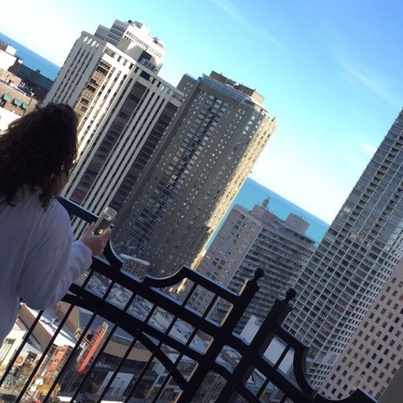 Meet your Posher, Heather - Picture 1 of 1